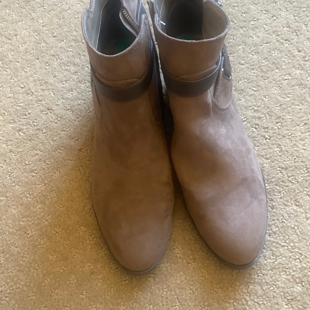 Ankle boots … like new condition.